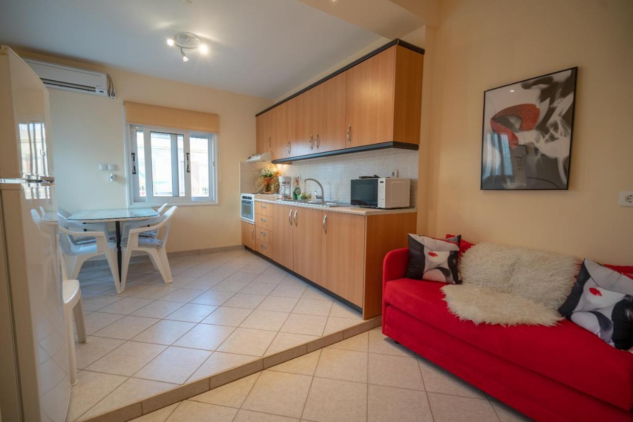 Attica Train Station 1 Bedroom 4 Pers Apartment 雅典 外观 照片